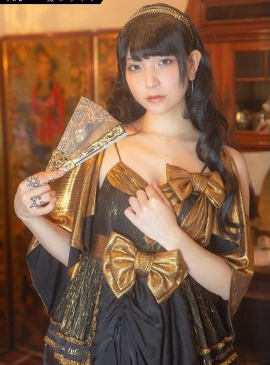 吊带袜子天使
