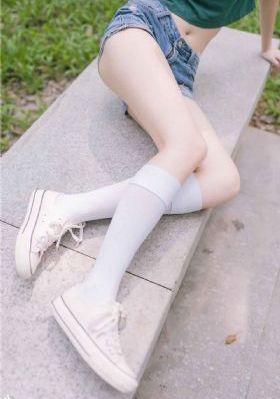 你好骚哦我好喜欢什么歌的歌词