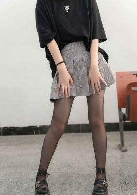 年轻的新妈妈