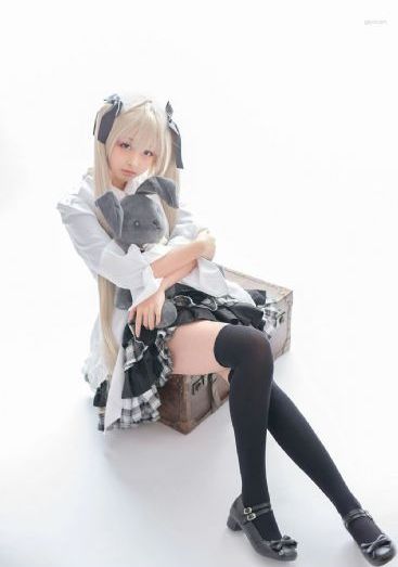 从天而降的少女
