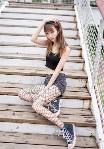 后宫露营免费看