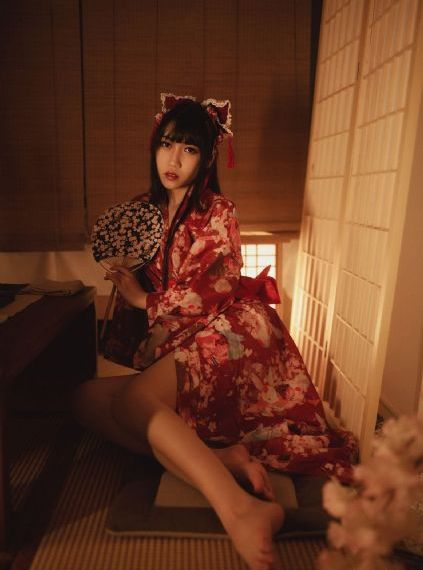 埃罗芒阿老师ova