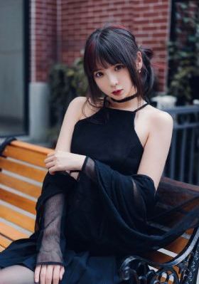 放荡女邻居中文字幕bd
