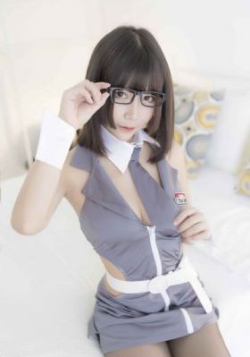 我和女闺蜜69式互慰
